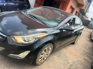 Hyundai Elantra Limited 4dr Sedan (1.8L 4cyl 6A) 2014 Brown