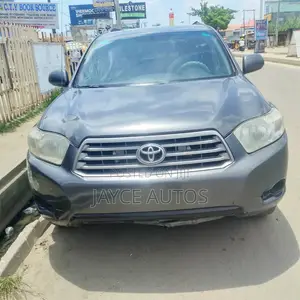 Toyota Highlander 2010 Gray