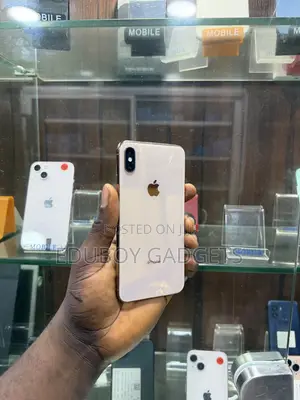 Apple iPhone XS Max 64 GB Gold