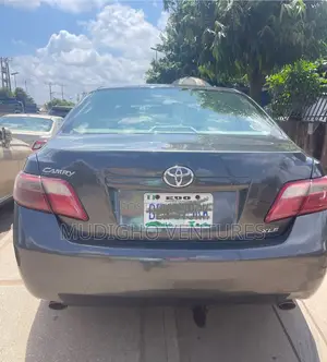 Toyota Camry 2007 Gray