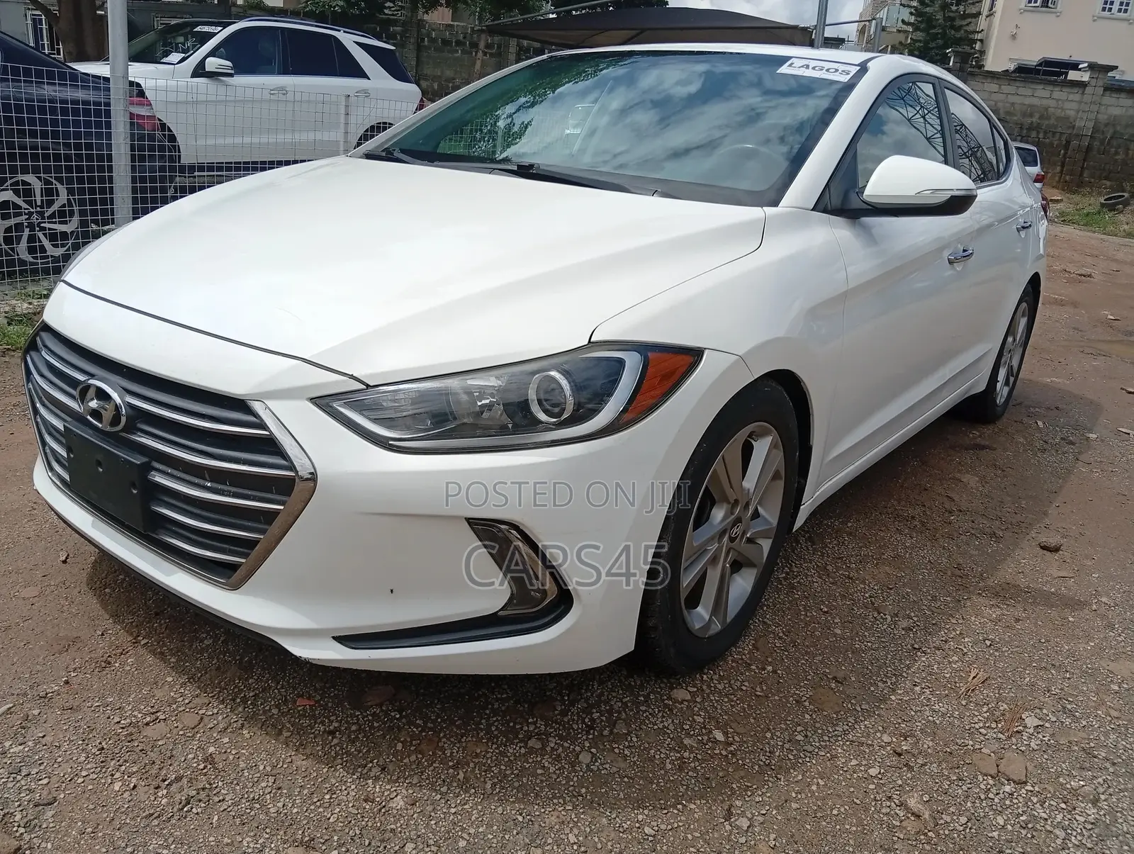 Hyundai Elantra 2017 White