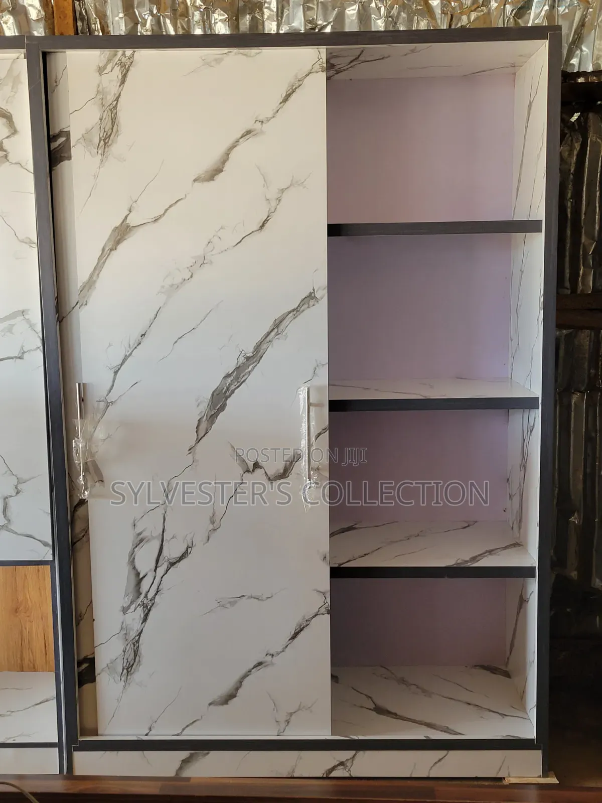 Sliding-Door Wardrobe