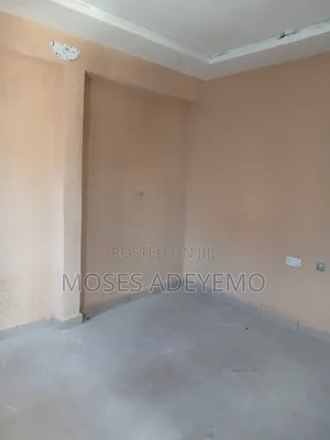 Studio Apartment in Onike, Yaba for rent