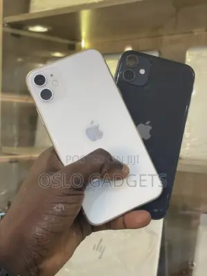 Apple iPhone 11 64 GB Black