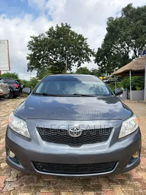 Toyota Corolla 2010 Gray