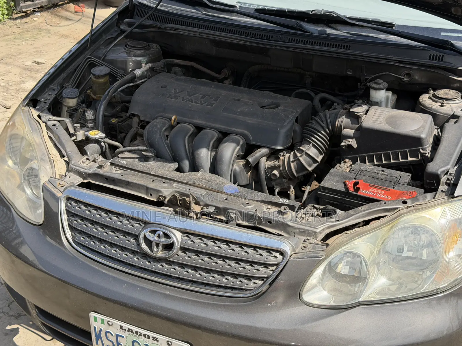 Toyota Corolla LE 2005 Gray