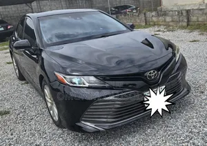 Toyota Camry LE 4dr Sedan (2.5L 4cyl 6A) 2017 Black