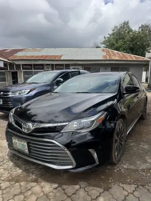 Toyota Avalon 2015 Black