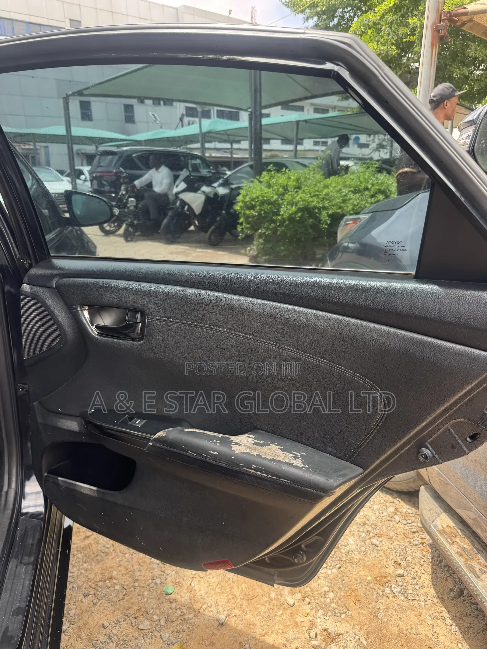 Toyota Avalon 2015 Black