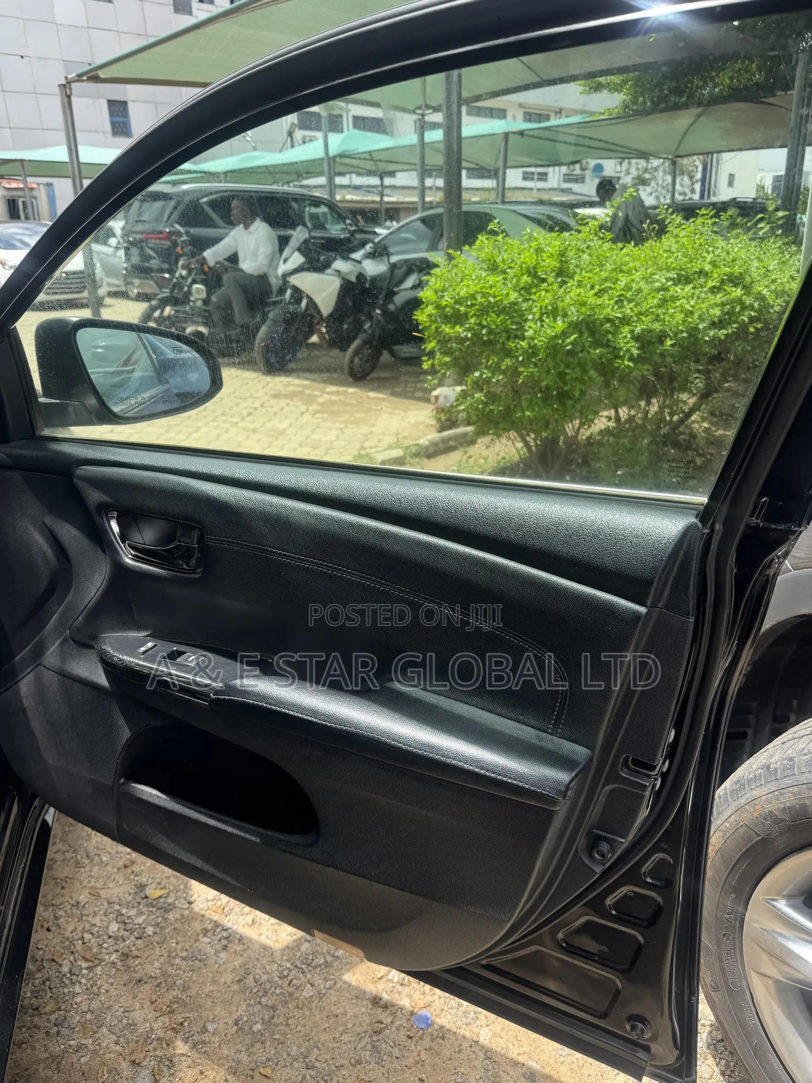 Toyota Avalon 2015 Black