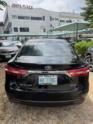 Toyota Avalon 2015 Black