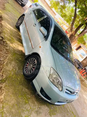 Toyota Corolla 2005 Silver