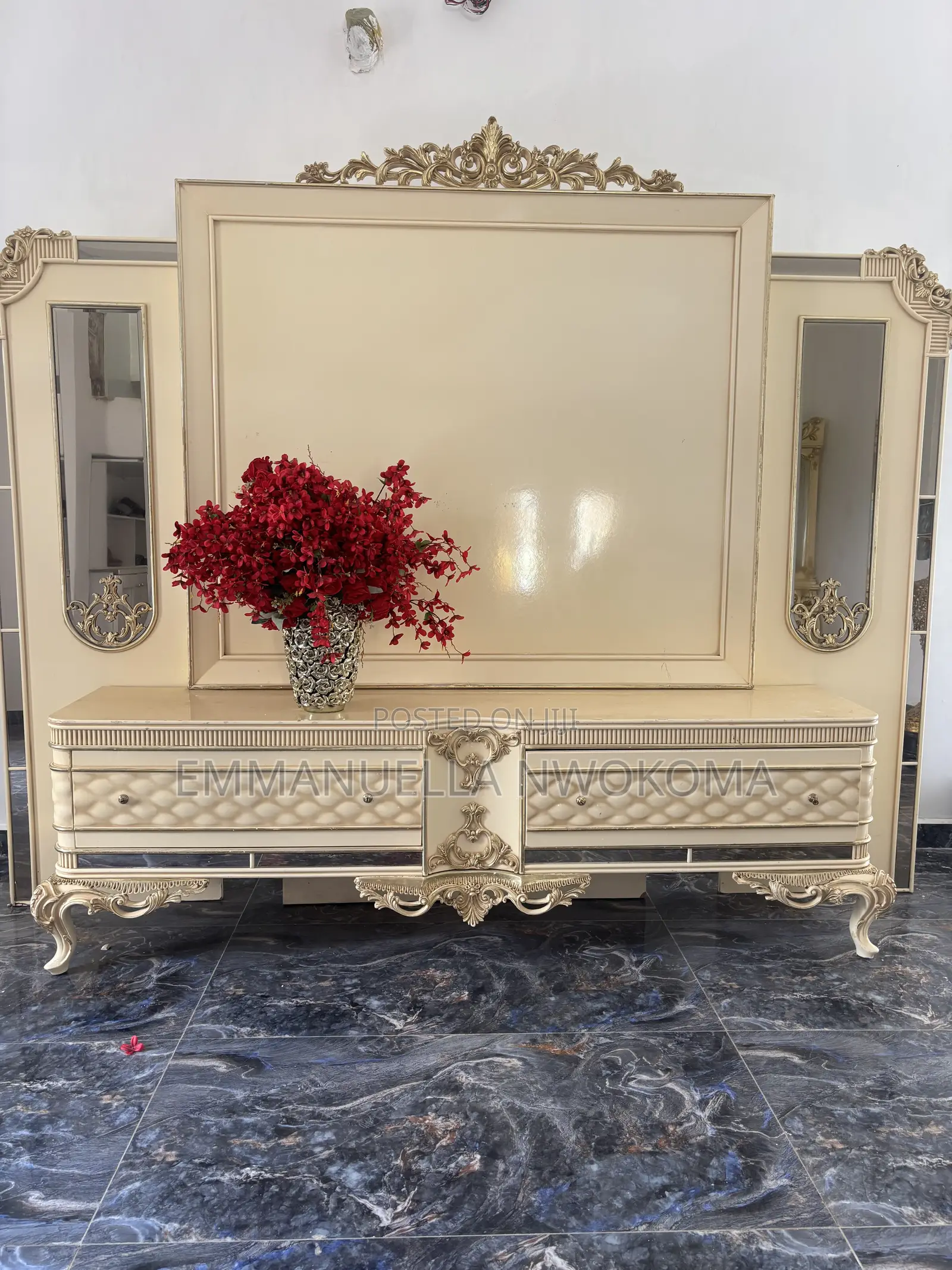 Turkish TV Stand