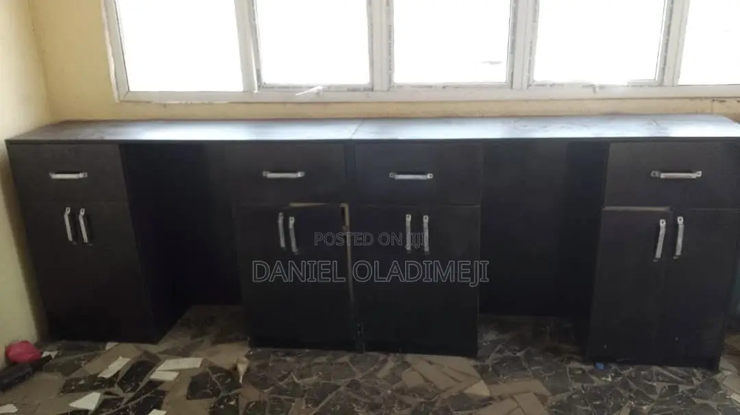 Kitchen Cabinet