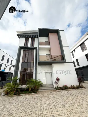6bdrm Duplex in Mabushi for sale