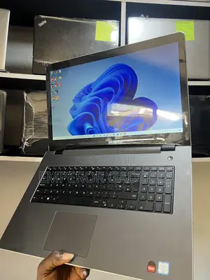 Laptop Dell Inspiron 17 5748 8GB Intel Core i7 SSD 256GB