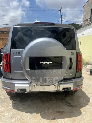 BYD Leopard 5 2026 Silver