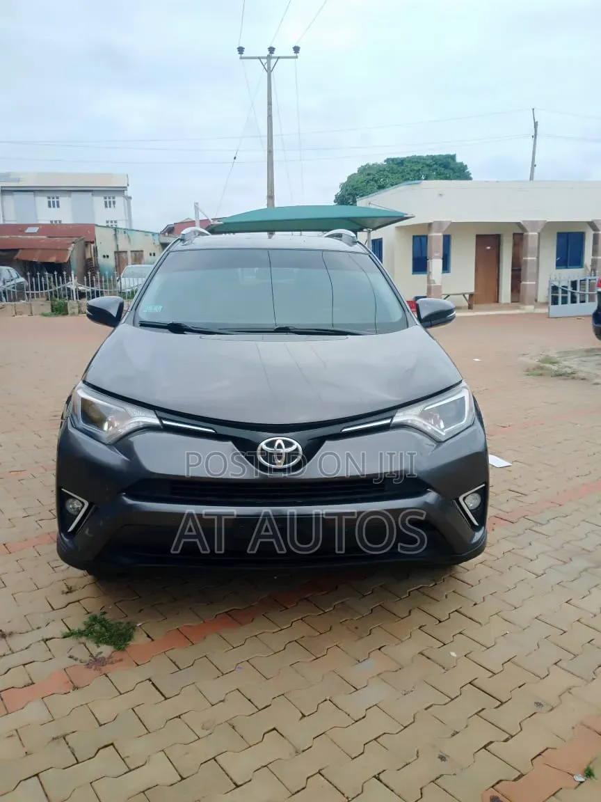 Toyota RAV4 2016