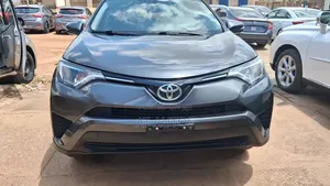 Toyota RAV4 2016