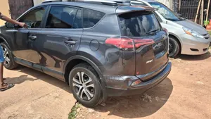 Toyota RAV4 2016