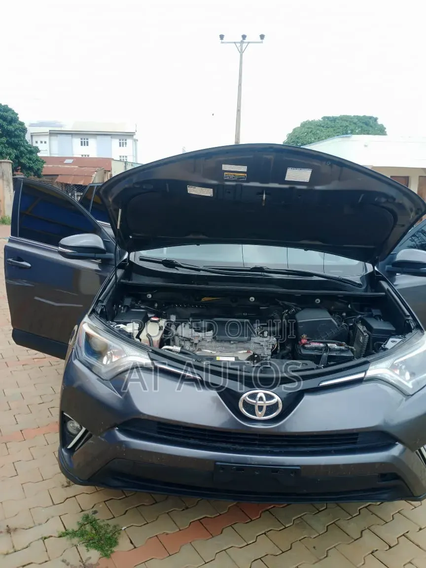 Toyota RAV4 2016