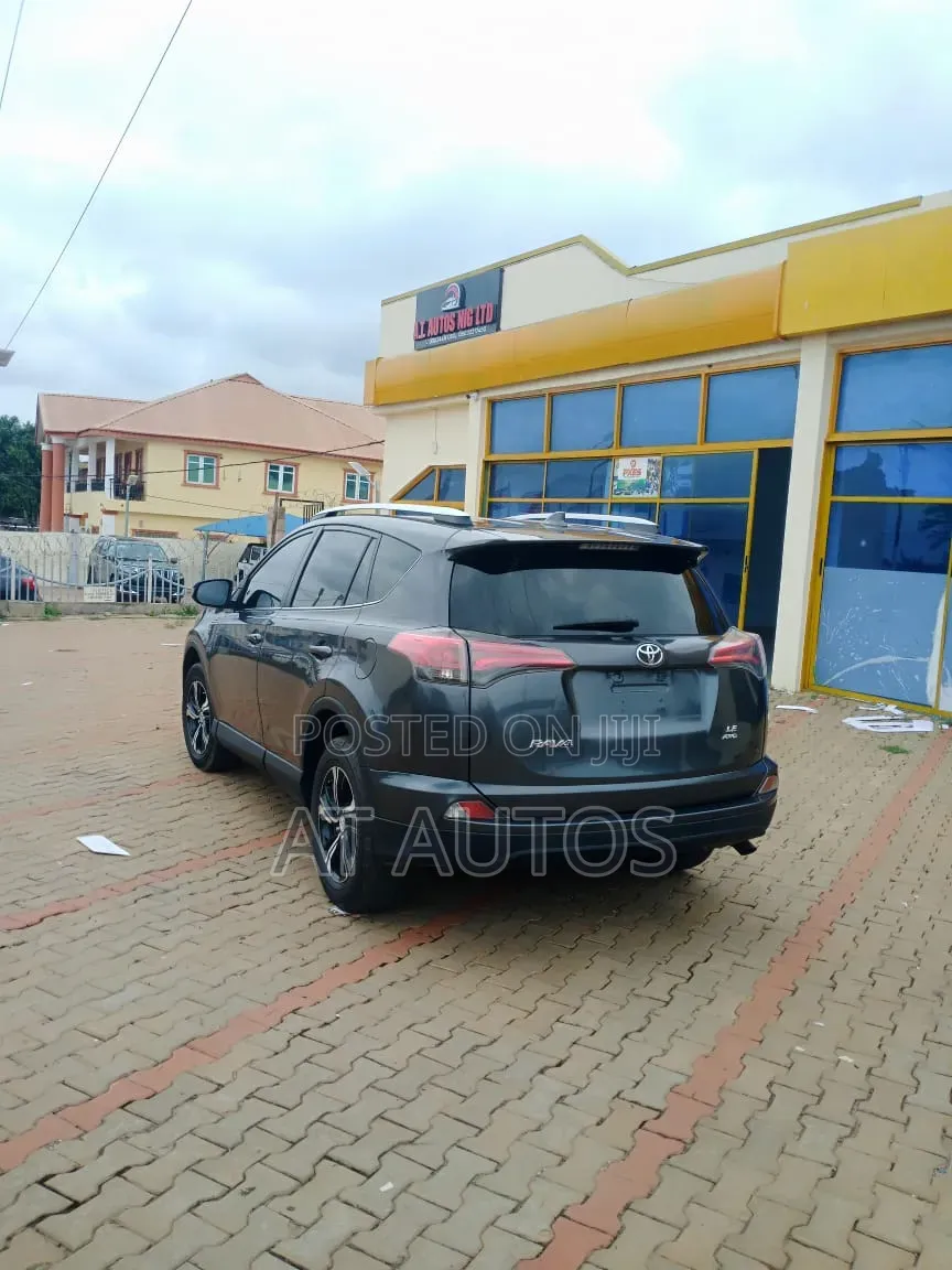 Toyota RAV4 2016