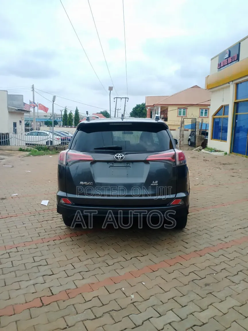 Toyota RAV4 2016