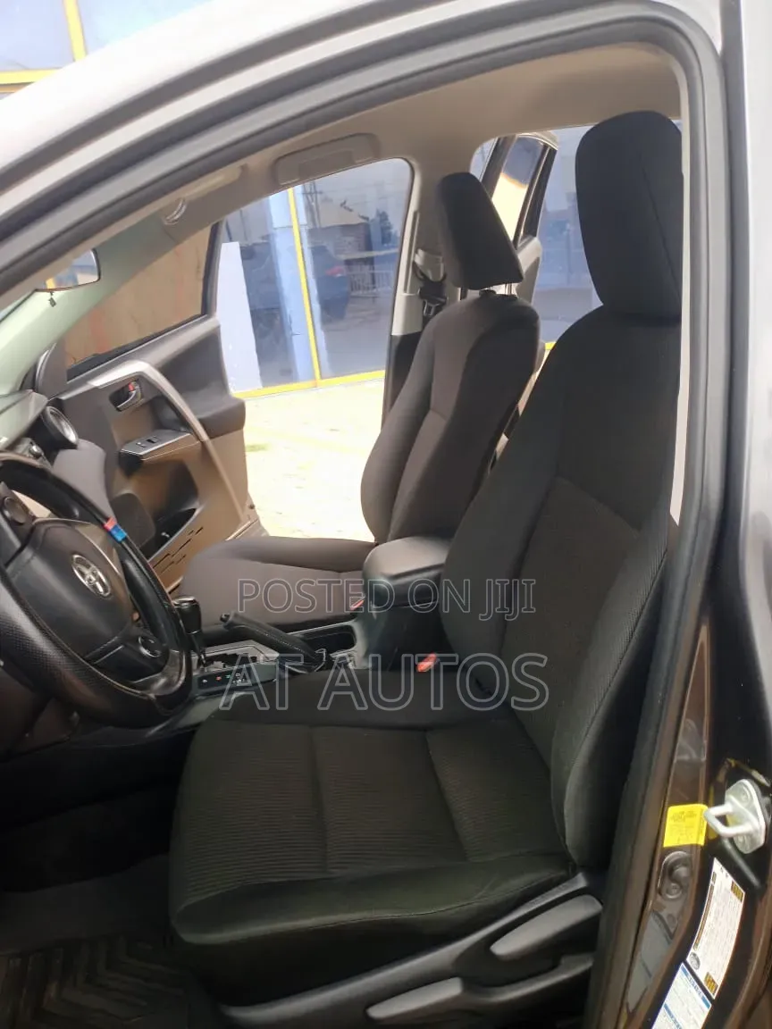Toyota RAV4 2016