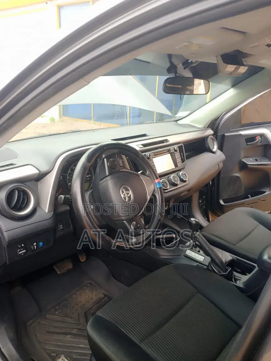 Toyota RAV4 2016