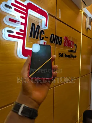 Apple iPhone 14 128 GB Red