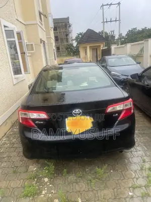 Toyota Camry LE 4dr Sedan (2.5L 4cyl 6A) 2012 Black