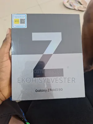 New Samsung Galaxy Z Fold3 5G 256 GB Black