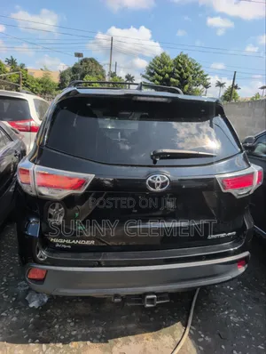 Toyota Highlander Limited 4dr SUV AWD (3.5L 6cyl 6A) 2015 Black