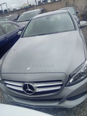 Mercedes-Benz C300 Sport 4dr AWD 4Matic Sedan (2.0L 4cyl 7A) 2015 Gray