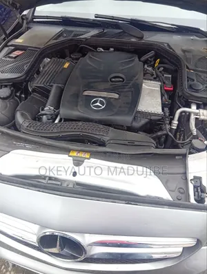 Mercedes-Benz C300 Sport 4dr AWD 4Matic Sedan (2.0L 4cyl 7A) 2015 Gray