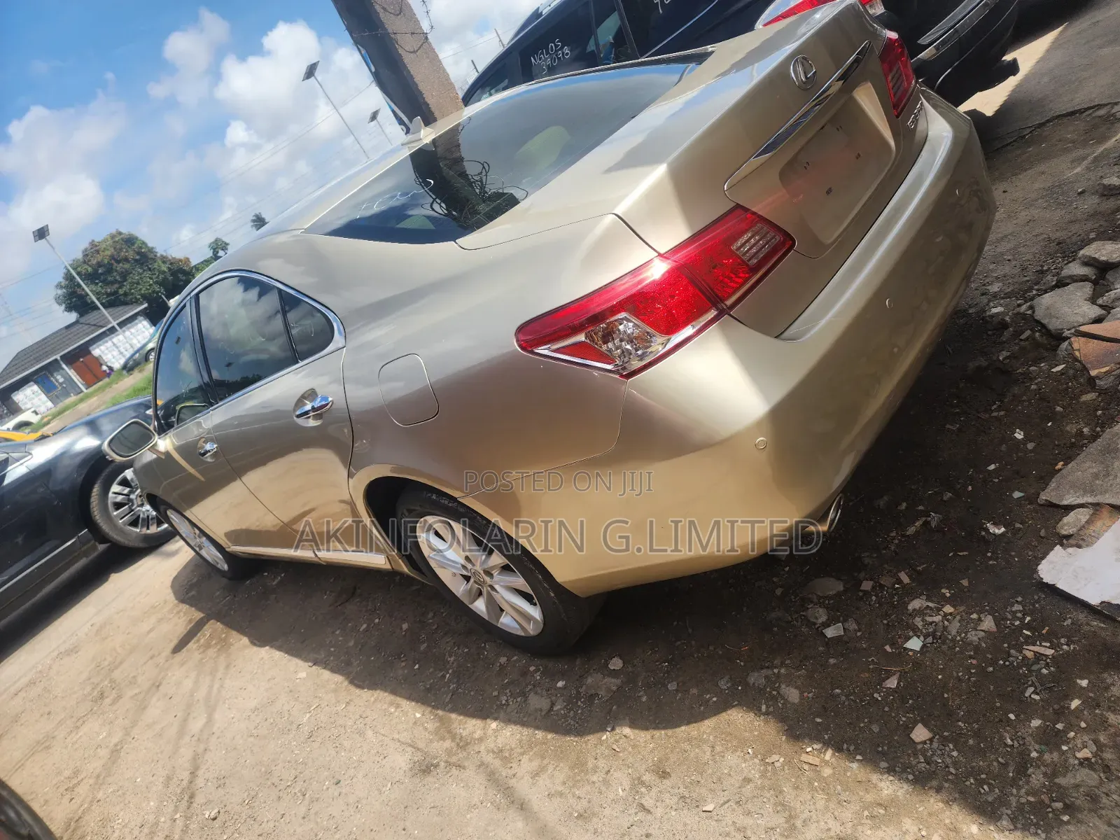 Lexus ES 2012 Gold