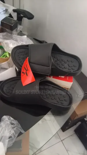 Unisex Comfort Slide Sandals