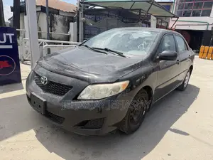 Toyota Corolla LE 4dr Sedan (1.8L 4cyl 4A) 2010 Black
