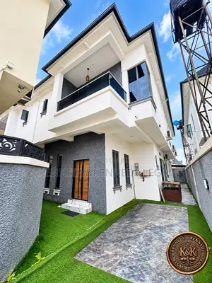 4bdrm Duplex in Chevy View Estate, Chevron for sale