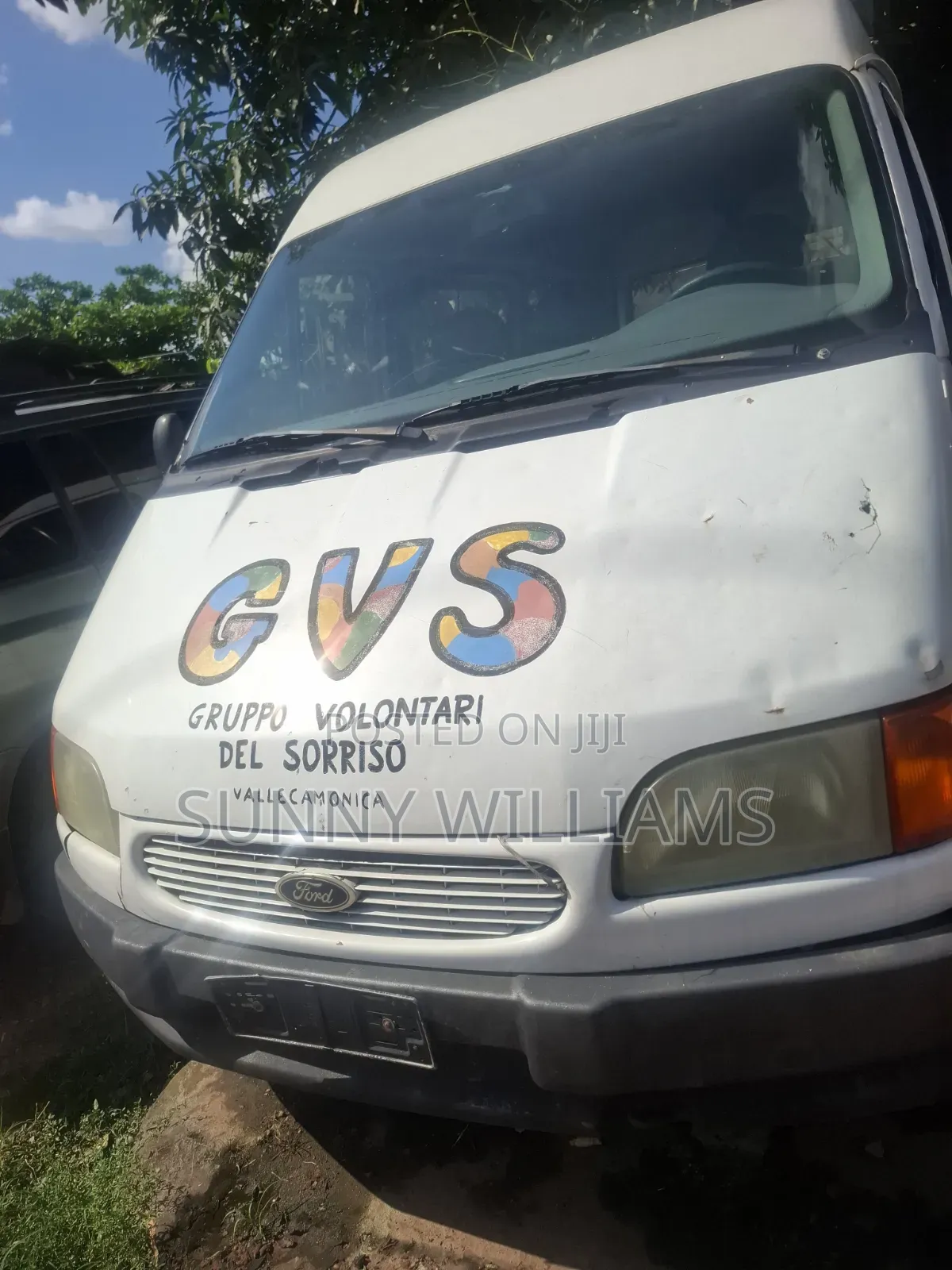 Ford Transit 2000 White
