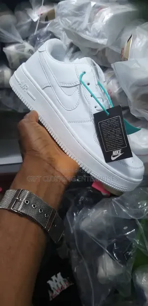 Nike Sneakers