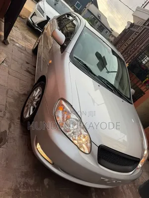 Toyota Corolla LE 2006 Silver