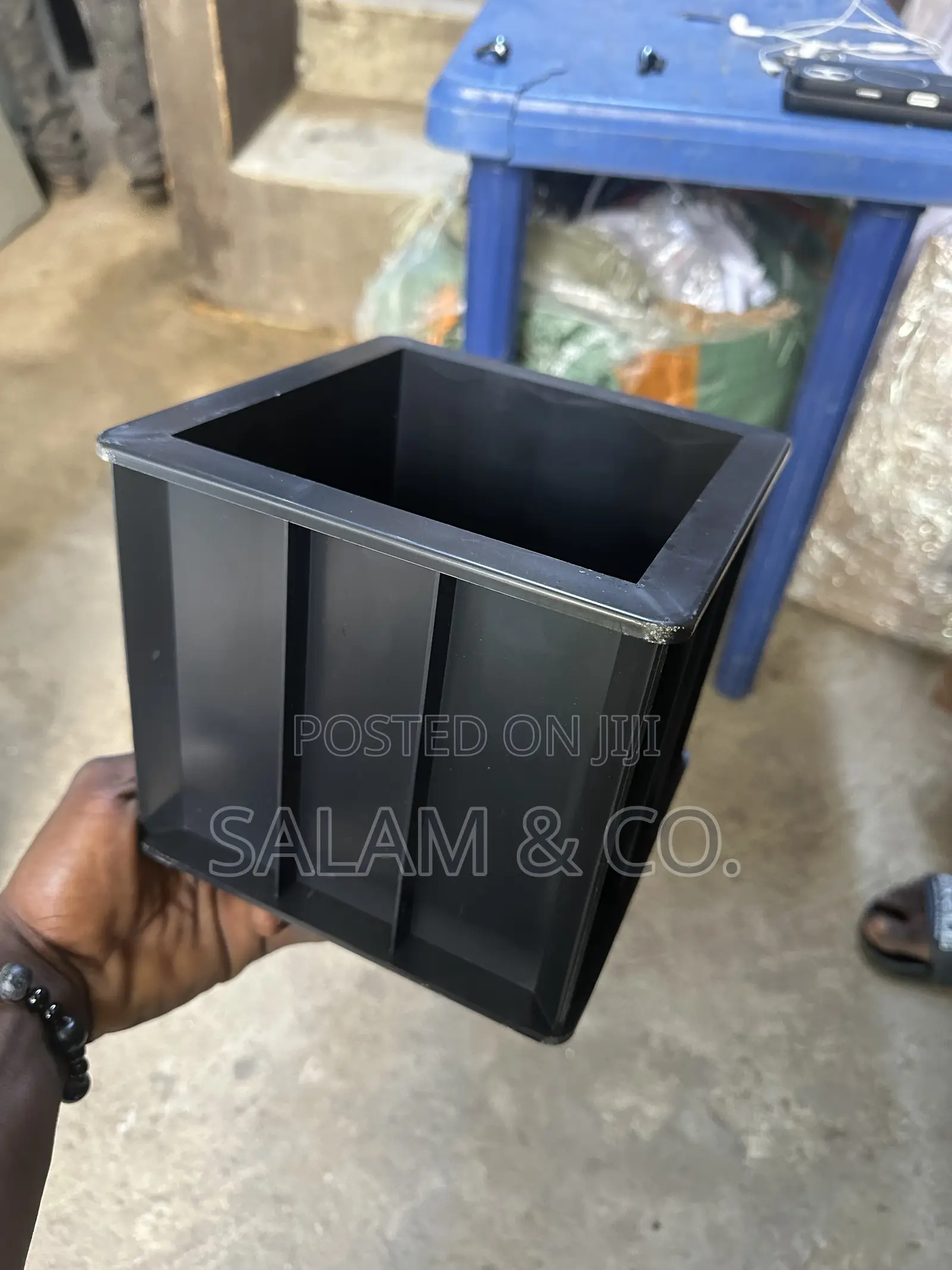 Plastic Concrete Cube Mould – Heavy Duty Construction Testing Mould