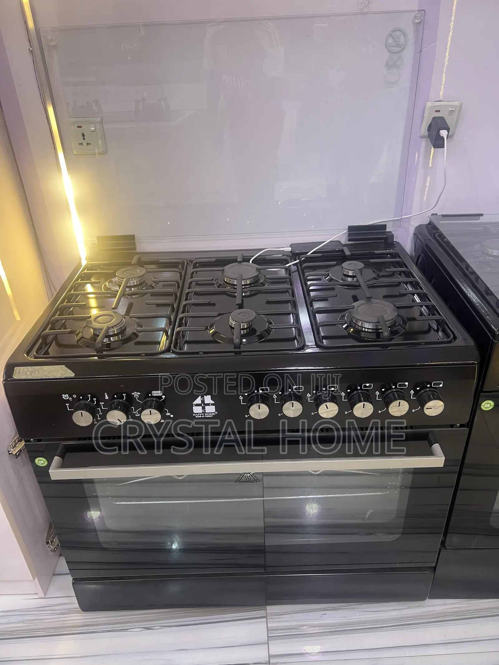 6 Burner and Oven Black
