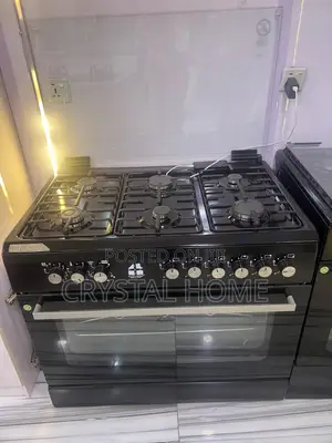 6 Burner and Oven Black