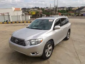 Toyota Highlander SE 2011 Silver