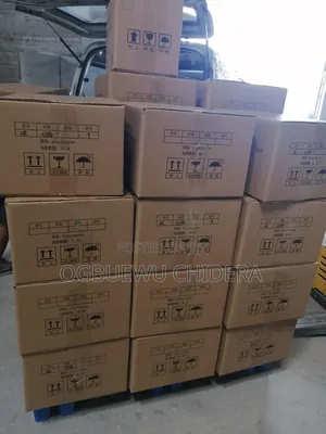 Moving and Strong Carton