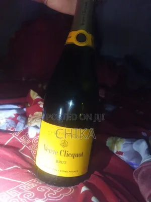 Champagne 
Veuve Clicquot
Brut
