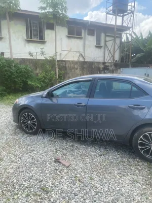 Toyota Corolla 2015 Gray