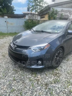 Toyota Corolla 2015 Gray